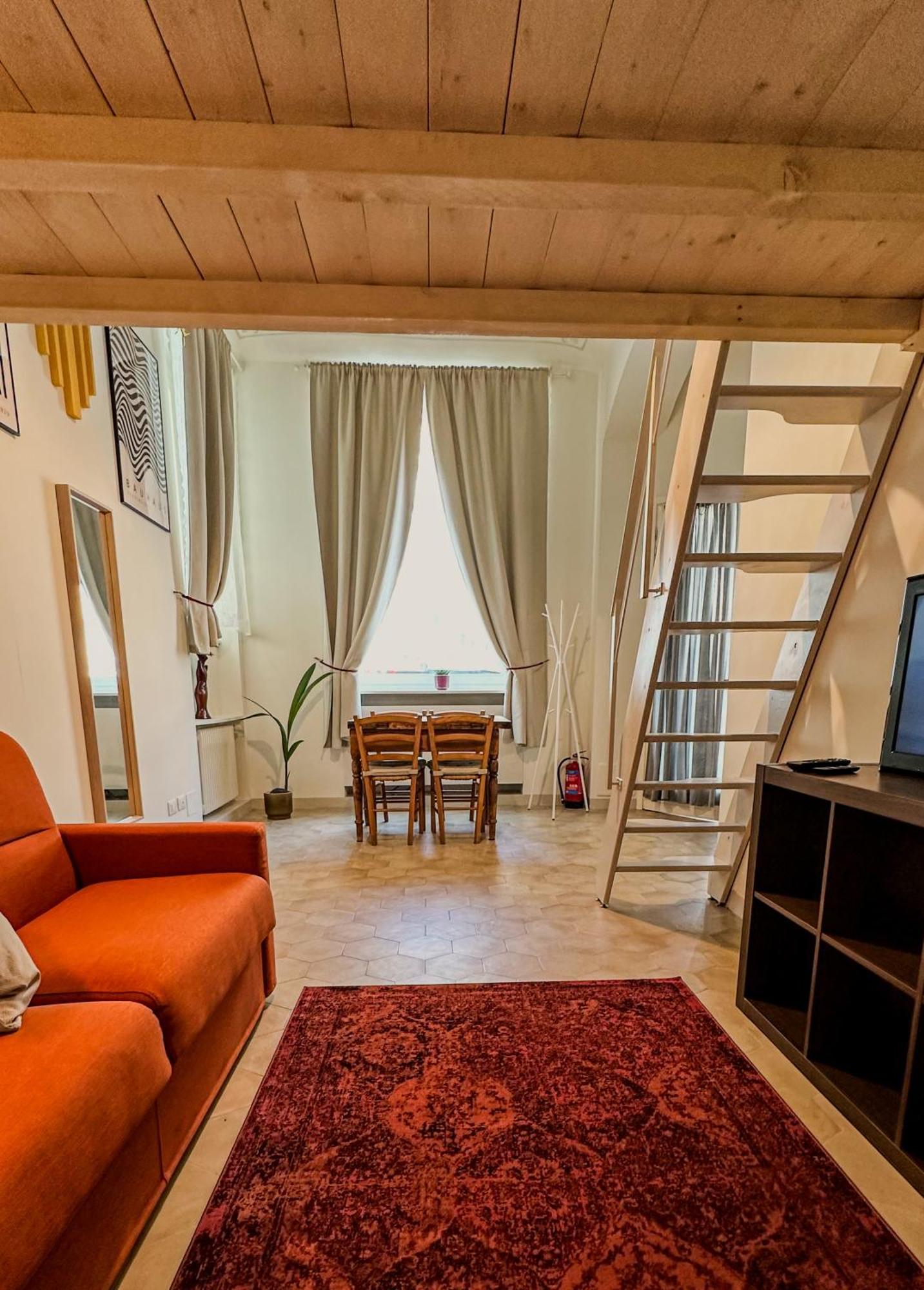 Loft Artistico Vicino A Mole Antonelliana E Fiume Po Торино Екстериор снимка